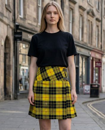 MacLeod of Lewis Women Tartan Kilt, Yellow color for Male