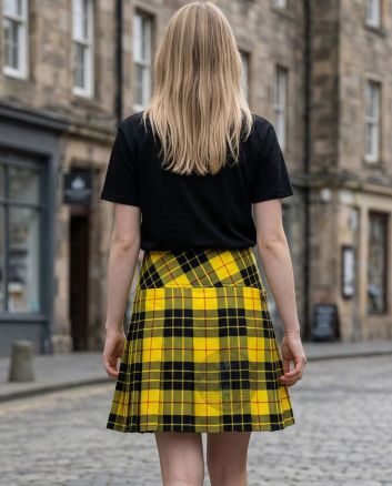 MacLeod of Lewis Women Tartan Kilt, Yellow color for Male