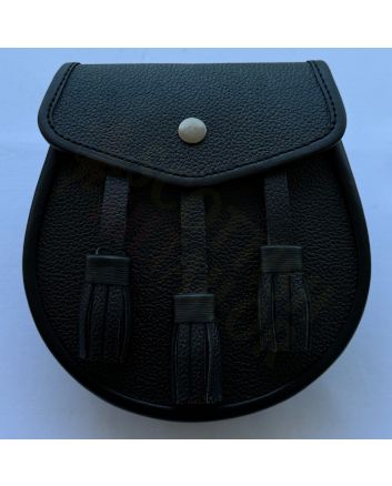 Simple Black Leather Semi Dress Sporran
